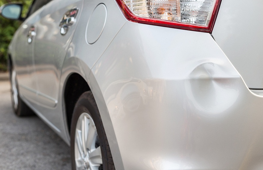 6 Tips to Get Dents Out of Your Car Door